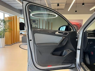 Volkswagen Tiguan X 2022 330TSI Versión principal interior foto 9