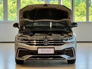 Volkswagen Tiguan X 2022 330TSI Versión principal interior foto 15