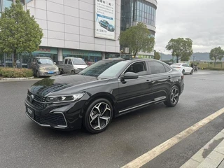 Volkswagen Passat 2023 330TSI Versión de élite