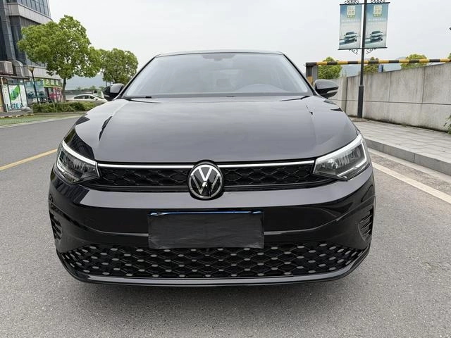 Volkswagen Lavida 2025 New talent 1.5L outstanding new edition exterior photo 2
