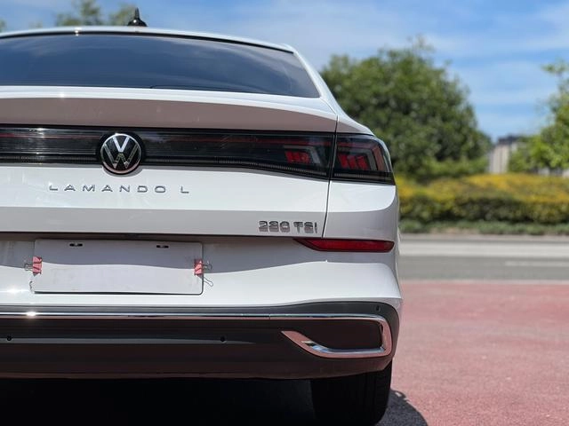 Volkswagen Lamando 2023 Lamando L 280TSI DSG Cool Spicy Edition exterior photo 7