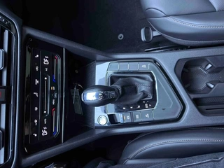 Volkswagen Tharu 2022 280TSI Versión de lujo de tracción en dos ruedas interior foto 14