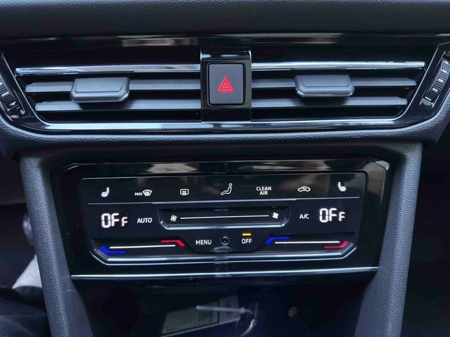 Volkswagen Tharu 2022 280TSI Versión de lujo de tracción en dos ruedas interior foto 15