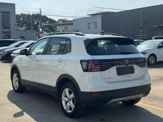 Volkswagen T-Cross 2023 Модификация 1.5L Автоматическая версия моды экстерьер фото 6