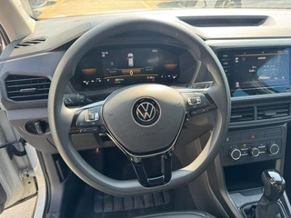 Volkswagen T-Cross 2023 Модификация 1.5L Автоматическая версия моды интерьер фото 13