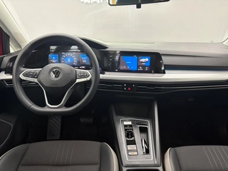 Volkswagen Golf 2023 280TSI DSG Pro интерьер фото 11