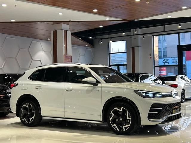 Volkswagen Tiguan L 2024 Pro 380TSI Полный привод R-Line Умный воротник версия экстерьер фото 3