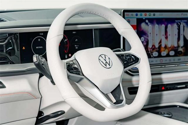 Volkswagen Teramont 2025 Teramont Pro 450TSI Version 4x4 tout-terrain extérieur photo 9