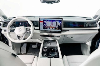 Volkswagen Teramont 2025 Teramont Pro 450TSI Version 4x4 tout-terrain intérieur photo 13