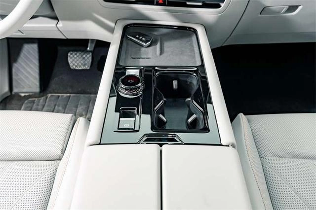 Volkswagen Teramont 2025 Teramont Pro 450TSI Version 4x4 tout-terrain intérieur photo 14