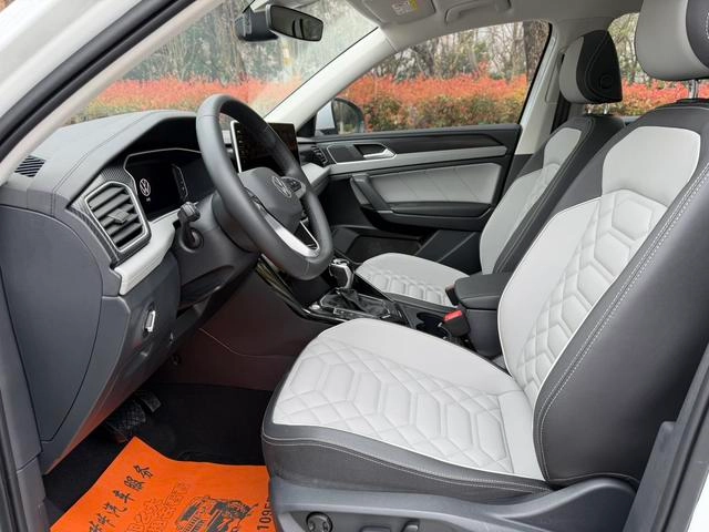 Volkswagen Tayron 2024 300TSI Two-wheel drive luxury Plus Advanced version interior photo 7