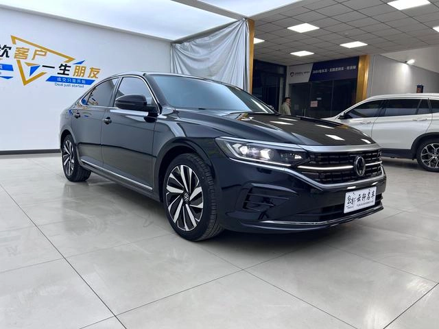 Volkswagen Passat 2023 Модификация 330TSI Элитная версия экстерьер фото 3