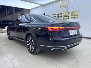 Volkswagen Passat 2023 Модификация 330TSI Элитная версия интерьер фото 9