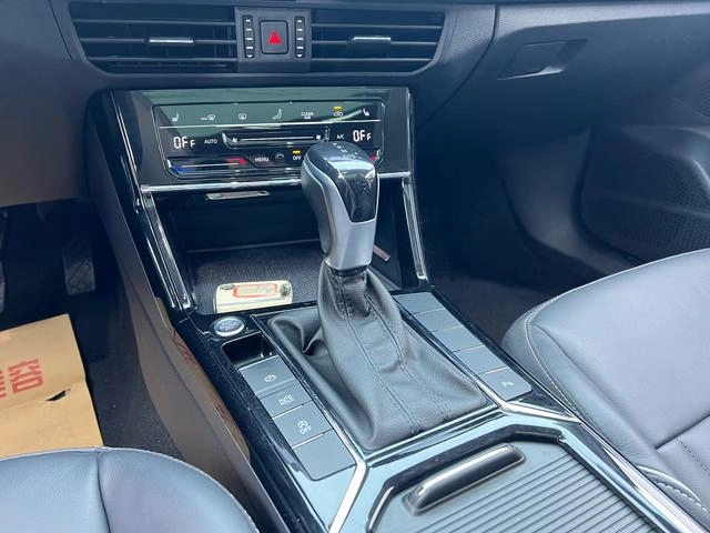 Volkswagen Passat 2023 Модификация 330TSI Звездное небо элитное издание экстерьер фото 9