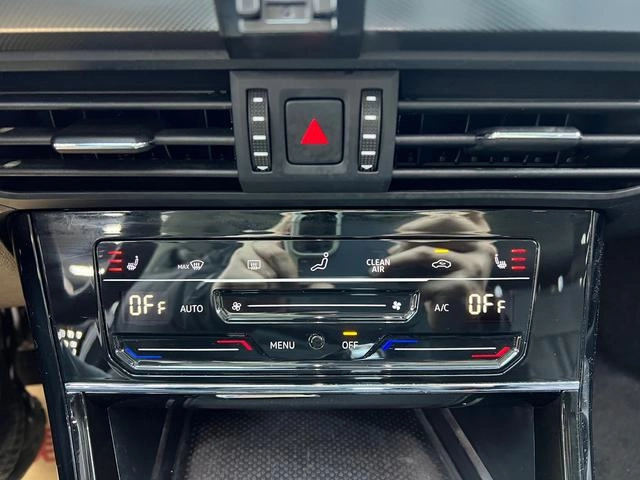 Volkswagen Passat 2023 Модификация 330TSI Звездное небо элитное издание интерьер фото 20