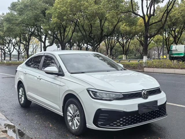 Volkswagen Lavida 2025 New talent 1.5L outstanding new edition exterior photo 3