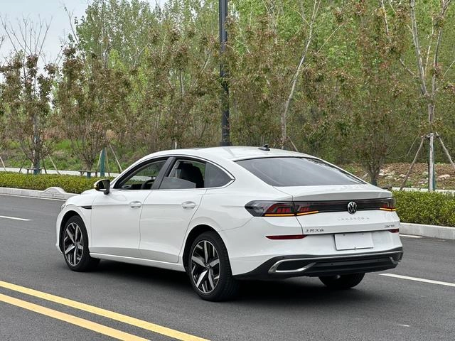 Volkswagen Lamando 2023 Lamando L 280TSI DSG Cool Spicy Edition exterior photo 5