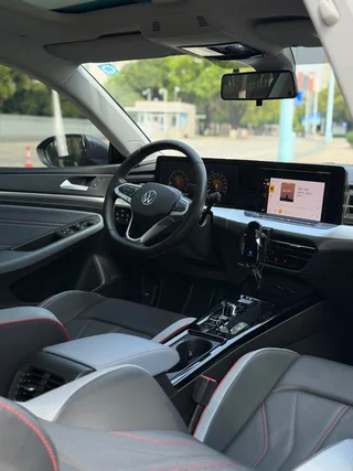 Volkswagen Lamando 2022 Lamando L 280TSI DSG Ослепительная пряная версия интерьер фото 6