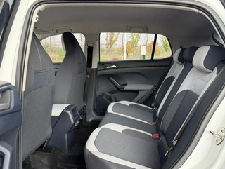 Volkswagen Tharu 2025 New talent 1.5L Sharp Edition interior photo 13