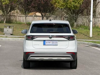 Volkswagen Tharu 2025 New talent 1.5L Sharp Edition interior photo 17