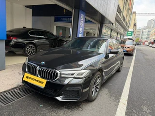 BMW 5 Series 2022 Вторичная модификация 525Li M Спортивный костюм