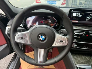 BMW 5 Series 2022 Вторичная модификация 525Li M Спортивный костюм экстерьер фото 7 BMW 5 Series 2022 Вторичная модификация 525Li M Спортивный костюм экстерьер фото 7