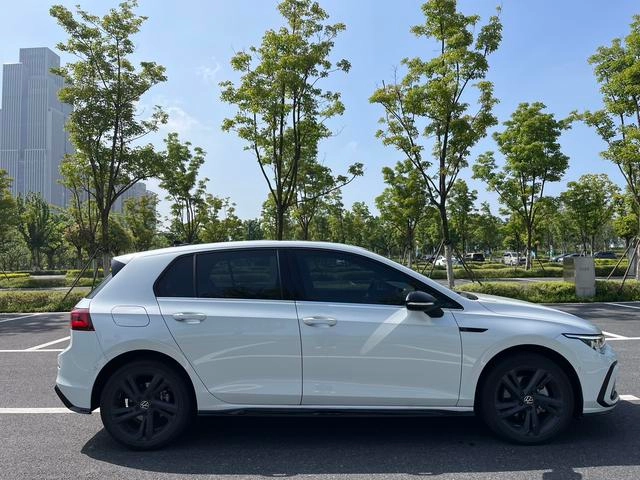 Volkswagen Golf 2023 Mise à jour 280TSI DSG R-Line Lite intérieur photo 16