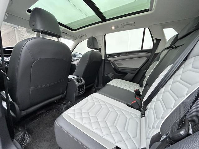 Volkswagen Tayron 2023 280TSI Двухприводный люкс Plus Расширенная версия экстерьер фото 6
