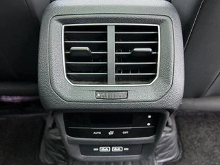 Volkswagen Tayron 2023 280TSI Двухприводный люкс Plus Расширенная версия интерьер фото 13