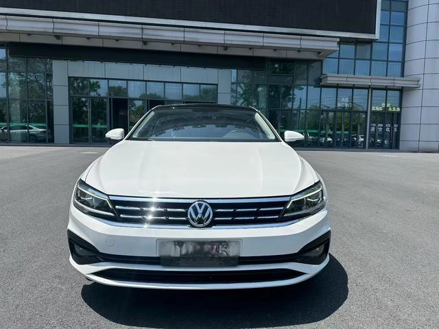 Volkswagen Lamando 2021 Restyling 280TSI DSG Comfort Edition exterior photo 2