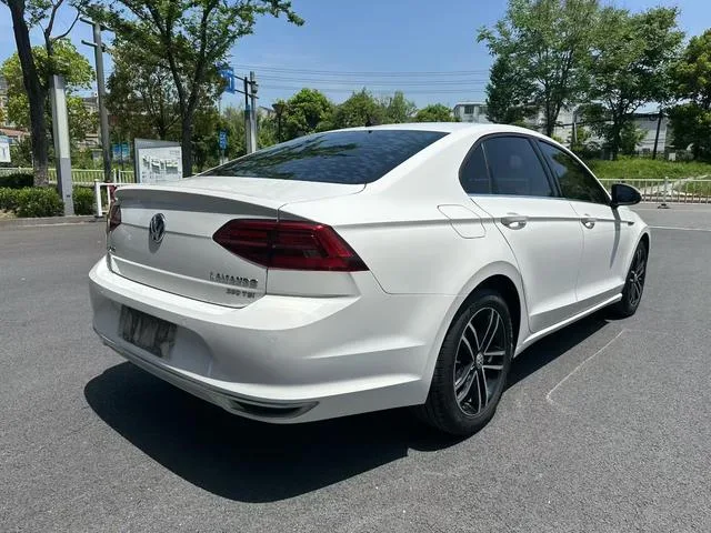 Volkswagen Lamando 2021 Restyling 280TSI DSG Comfort Edition interior photo 7