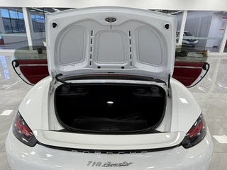 Porsche 718 2023 Boxster Style Edition 2.0T интерьер фото 10