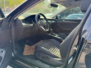 Volkswagen Magotan 2021 330TSI DSG 30 Anniversary Edition interior photo 9