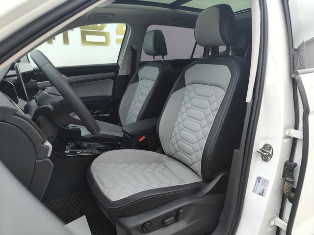 Volkswagen Tayron 2024 330TSI Two-wheel drive luxury Plus Advanced version interior photo 12