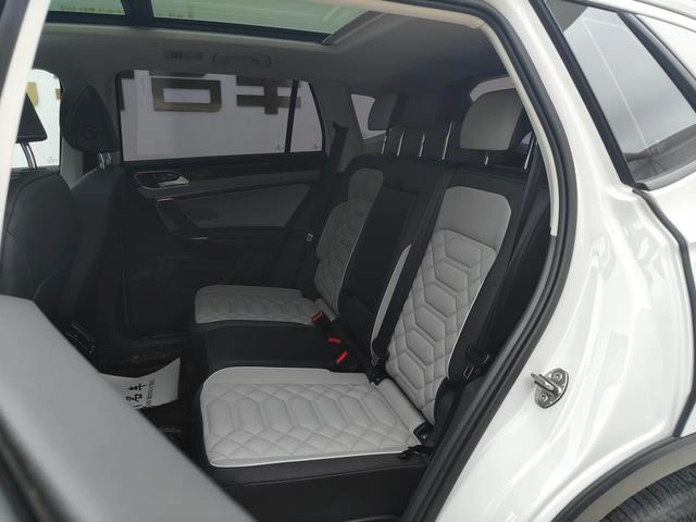 Volkswagen Tayron 2024 330TSI Two-wheel drive luxury Plus Advanced version interior photo 15