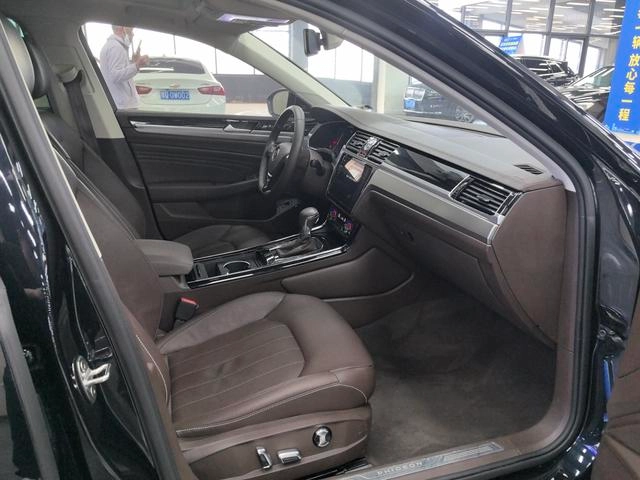 Volkswagen Phideon 2021 380TSI Luxury Edition interior photo 10