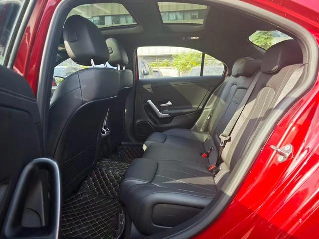 Mercedes-Benz A-Class 2023 A 200 L Sport Sedan Fashion Edition interior photo 14