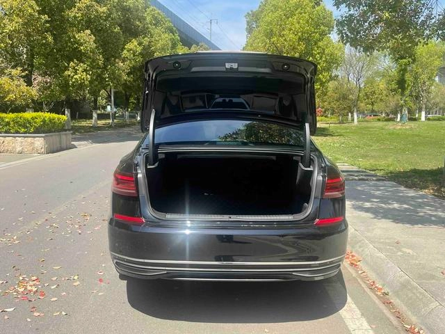 Volkswagen Passat 2022 330TSI Star Deluxe Edition exterior photo 9