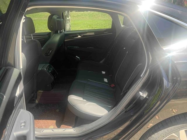 Volkswagen Passat 2022 330TSI Star Deluxe Edition interior photo 15