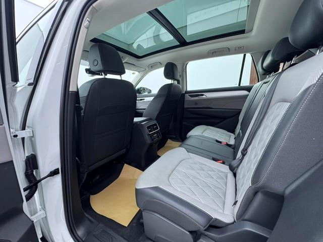 Volkswagen Tavendor 2024 380TSI Tracción a las cuatro ruedas R-line Versión de desfile interior foto 10
