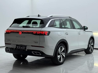 Volkswagen Tavendor 2024 380TSI Tracción a las cuatro ruedas R-line Versión de desfile interior foto 12