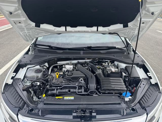 Volkswagen Sagitar 2023 300TSI DSG Premium Edition exterior photo 8