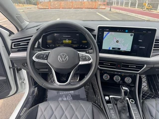 Volkswagen Sagitar 2023 300TSI DSG Premium Edition interior photo 20