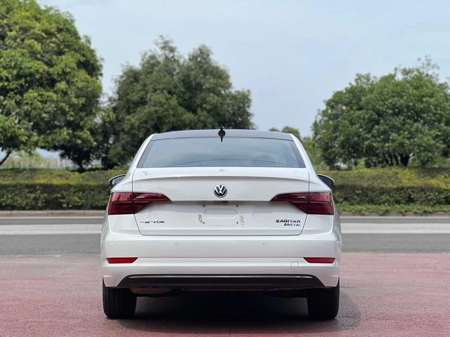 Volkswagen Sagitar 2021 280TSI DSG Premium Edition exterior photo 4