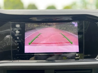 Volkswagen Sagitar 2021 280TSI DSG Premium Edition interior photo 14