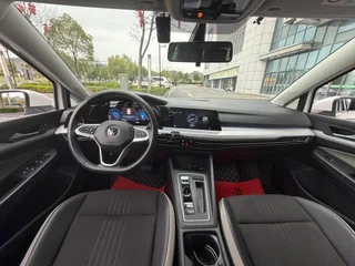 Volkswagen Golf 2021 280TSI DSG 30 Юбилейное издание экстерьер фото 5 Volkswagen Golf 2021 280TSI DSG 30 Юбилейное издание экстерьер фото 5