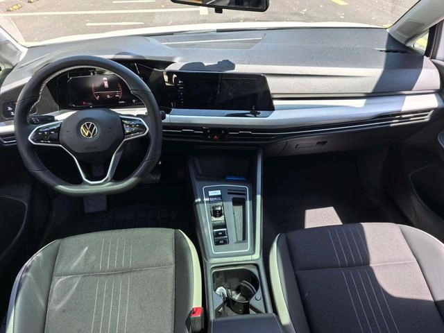 Volkswagen Golf 2024 280TSI DSG Pro Enjoyment Edition interior photo 6