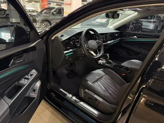 Volkswagen Passat 2023 330TSI Version de luxe extérieur photo 4