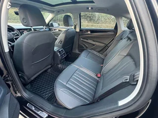 Volkswagen Passat 2023 Restyling 330TSI Star Elite Edition interior photo 10 Volkswagen Passat 2023 Restyling 330TSI Star Elite Edition interior photo 10
