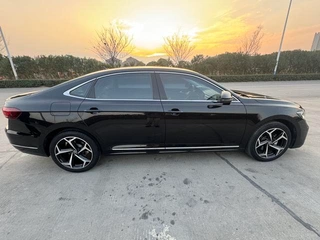 Volkswagen Passat 2023 Restyling 330TSI Star Elite Edition interior photo 11 Volkswagen Passat 2023 Restyling 330TSI Star Elite Edition interior photo 11